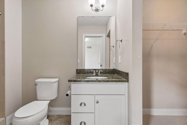 9080 Princeton Circle, Woodbury, MN 55125