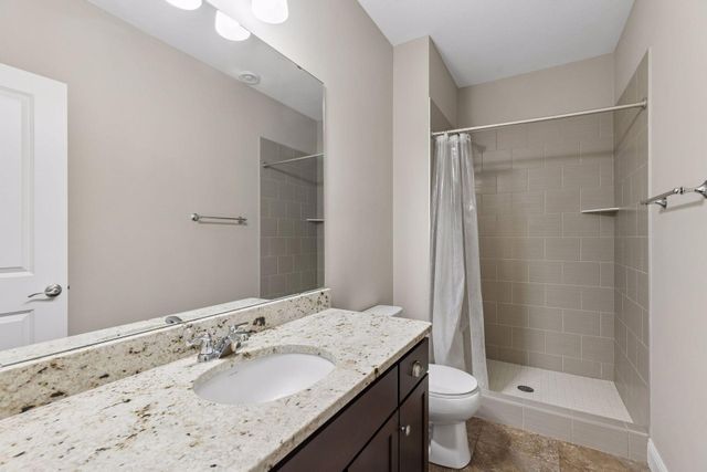 9080 Princeton Circle, Woodbury, MN 55125