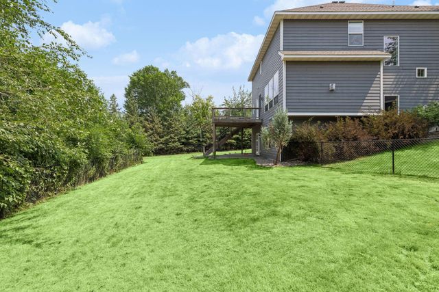 9080 Princeton Circle, Woodbury, MN 55125