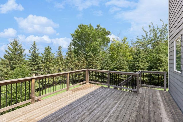 9080 Princeton Circle, Woodbury, MN 55125