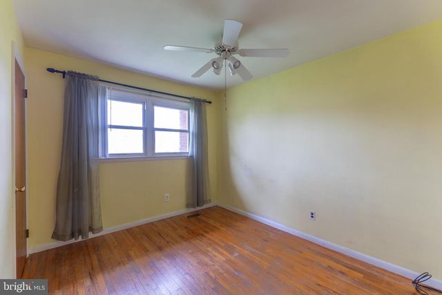 303 WOODDALE AVE, New Castle, DE 19720