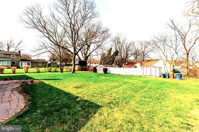 303 WOODDALE AVE, New Castle, DE 19720