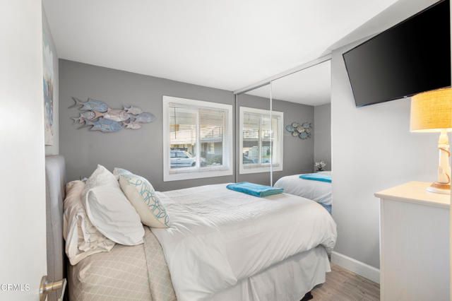 275 E Surfside Drive, Port Hueneme, CA 93041