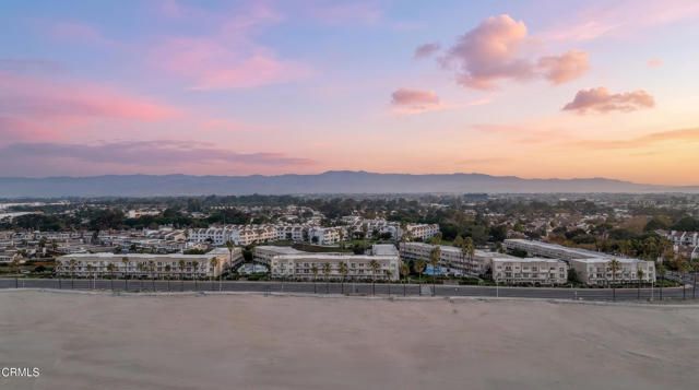 275 E Surfside Drive, Port Hueneme, CA 93041