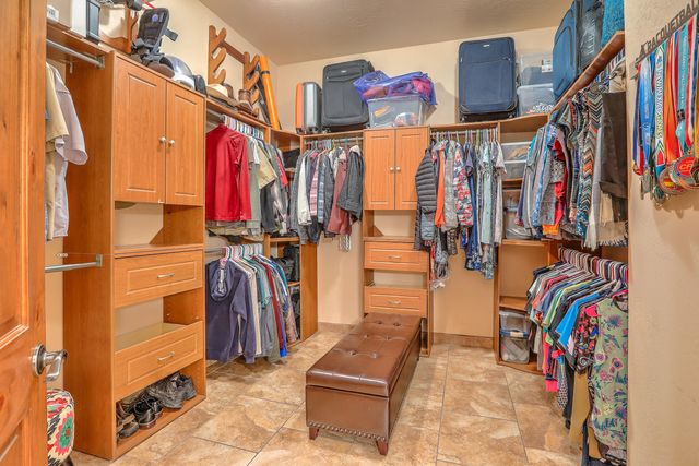 255 DIAMOND TAIL Road, Placitas, NM 87043