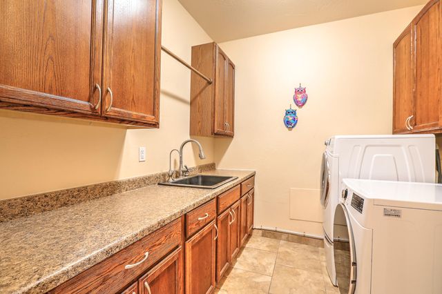 255 DIAMOND TAIL Road, Placitas, NM 87043