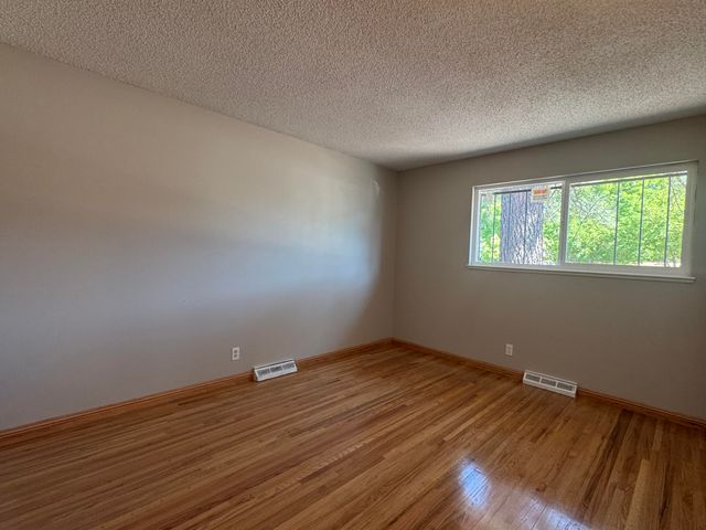 7700 Palo Duro Avenue NE, Albuquerque, NM 87110