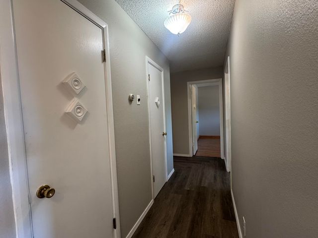 7700 Palo Duro Avenue NE, Albuquerque, NM 87110