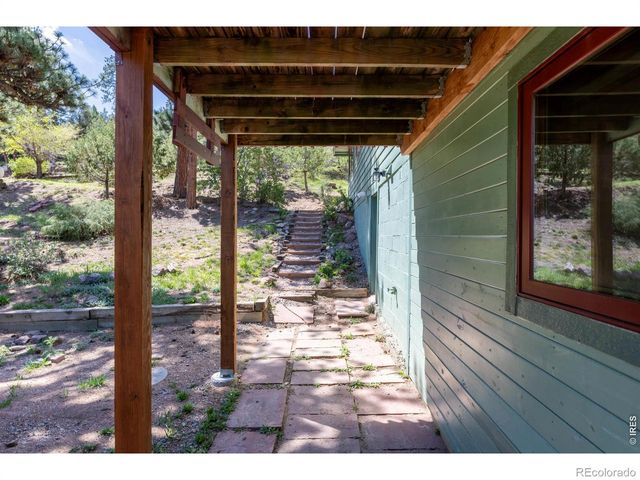 1003 Eagle Drive, Lyons, CO 80540