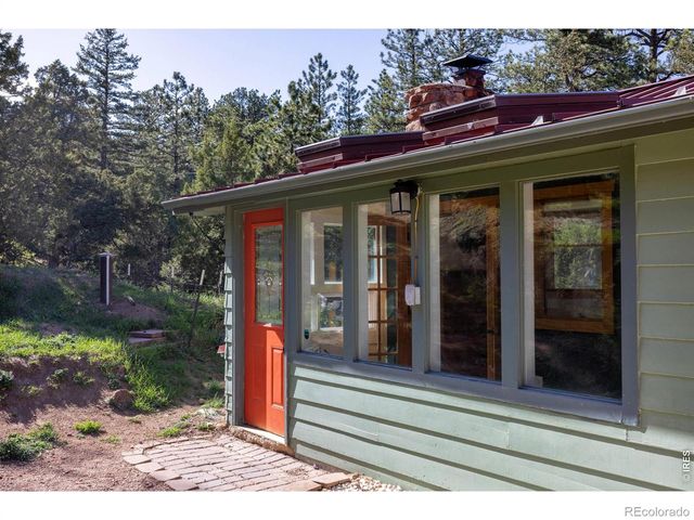 1003 Eagle Drive, Lyons, CO 80540
