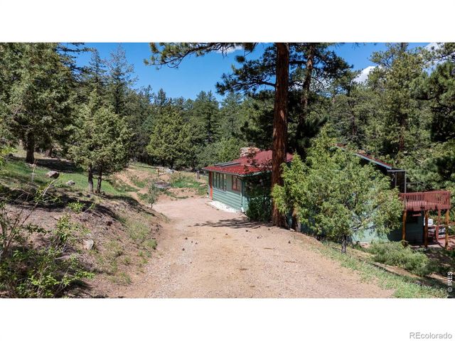 1003 Eagle Drive, Lyons, CO 80540