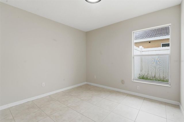 38 VANNA COURT, Orlando, FL 32807