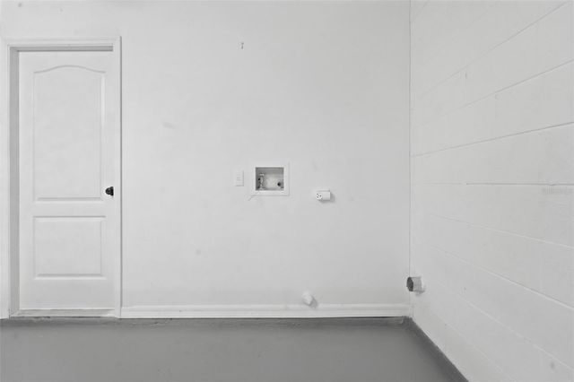 38 VANNA COURT, Orlando, FL 32807