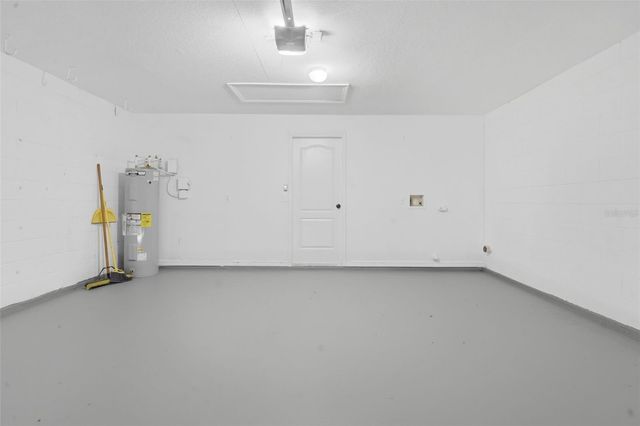 38 VANNA COURT, Orlando, FL 32807