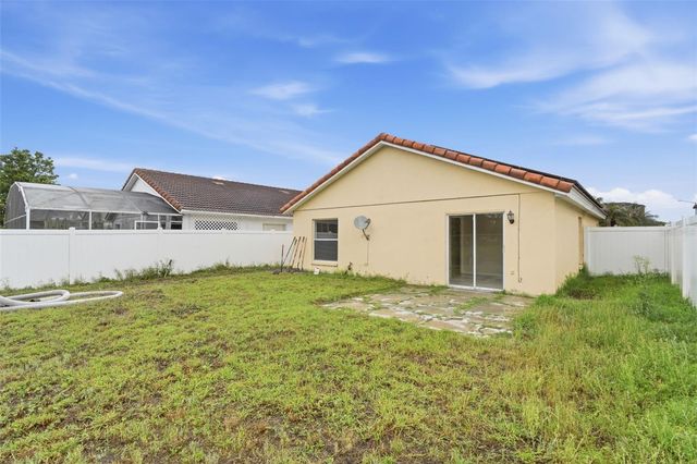 38 VANNA COURT, Orlando, FL 32807