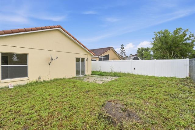 38 VANNA COURT, Orlando, FL 32807