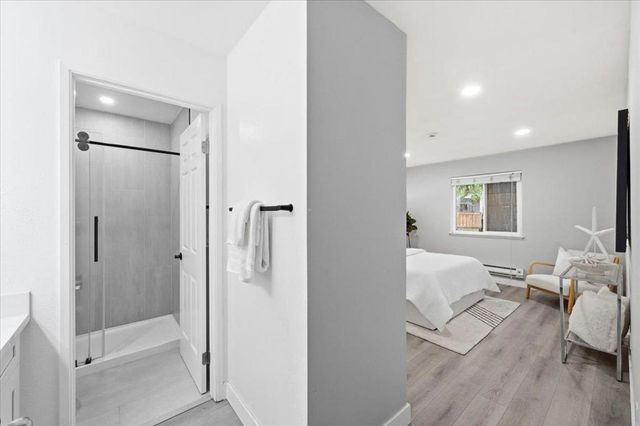 723 Sierra Vista Avenue 2, Mountain View, CA 94043