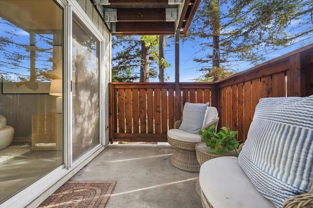 723 Sierra Vista Avenue 2, Mountain View, CA 94043