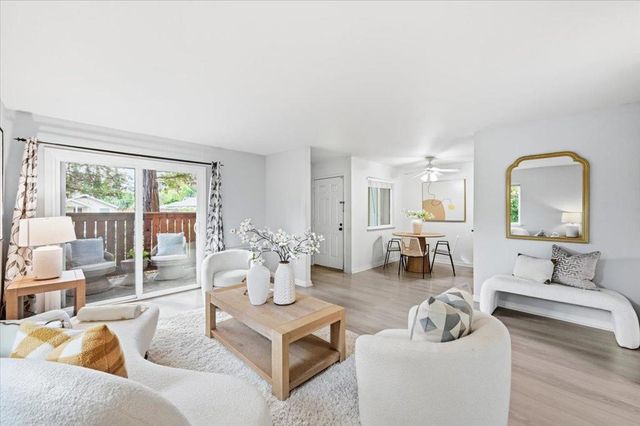 723 Sierra Vista Avenue 2, Mountain View, CA 94043