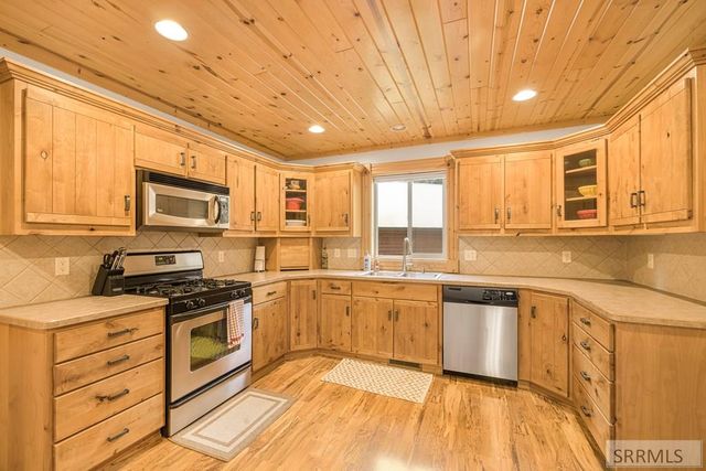 4448 Stone Run, Island Park, ID 83429