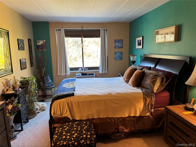 1101 Midland Avenue 402, Bronxville, NY 10708