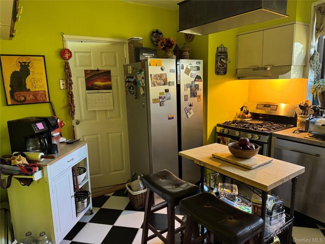 1101 Midland Avenue 402, Bronxville, NY 10708