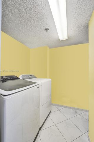 17700 N Bay Rd 805, Sunny Isles Beach, FL 33160