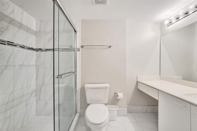 17700 N Bay Rd 805, Sunny Isles Beach, FL 33160