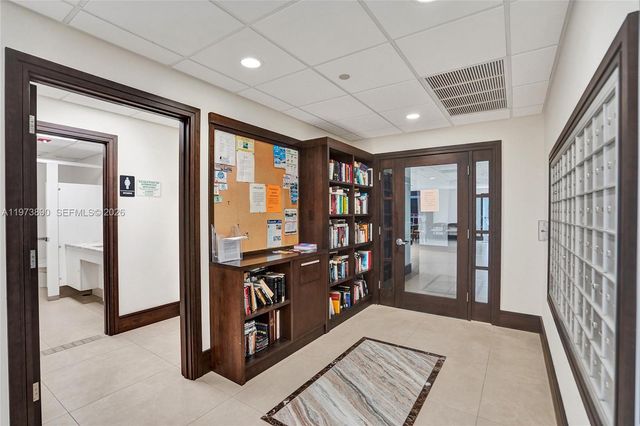 17700 N Bay Rd 805, Sunny Isles Beach, FL 33160