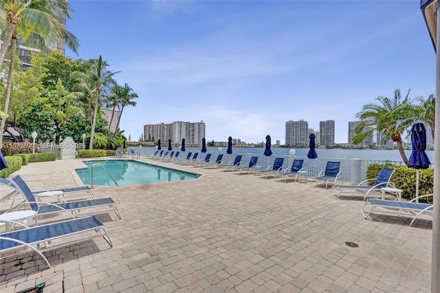 17700 N Bay Rd 805, Sunny Isles Beach, FL 33160