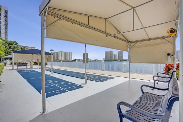 17700 N Bay Rd 805, Sunny Isles Beach, FL 33160