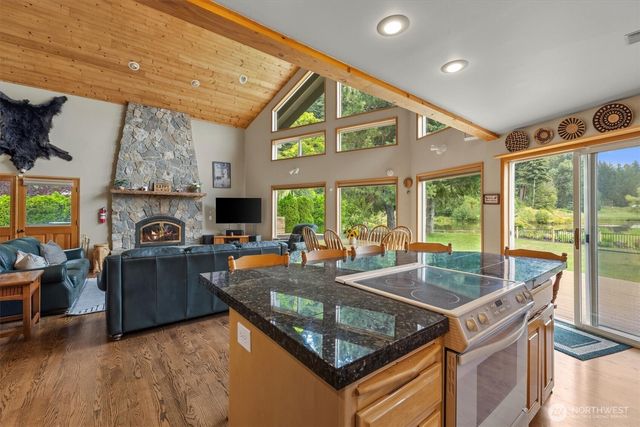 691 Pebble Beach Drive, Cle Elum, WA 98922