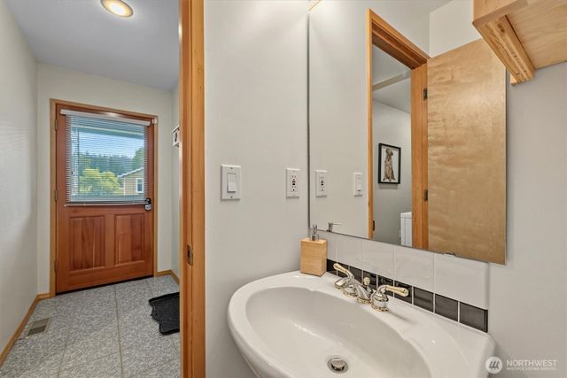 691 Pebble Beach Drive, Cle Elum, WA 98922