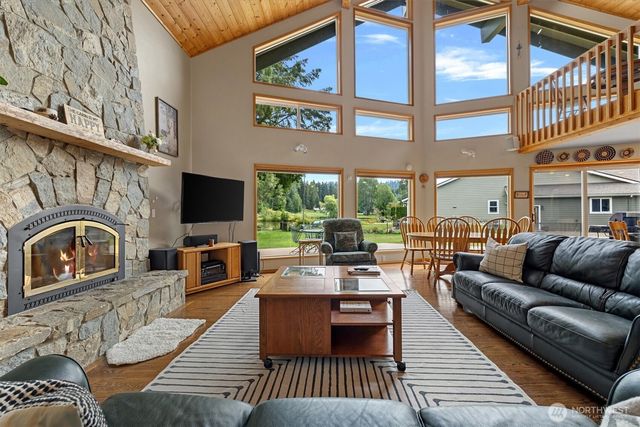 691 Pebble Beach Drive, Cle Elum, WA 98922