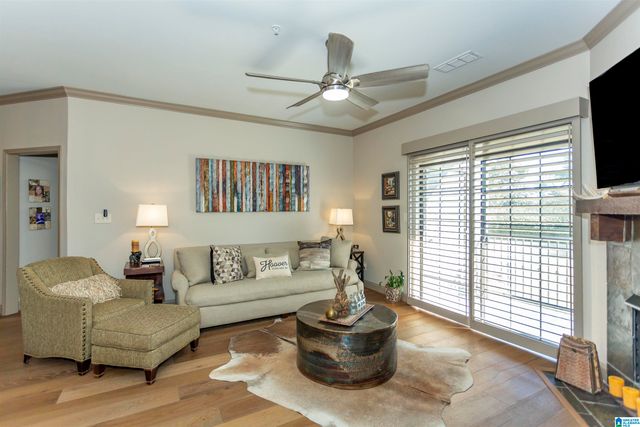 504 Riverhaven Pl Unit 504, Hoover, AL 35244