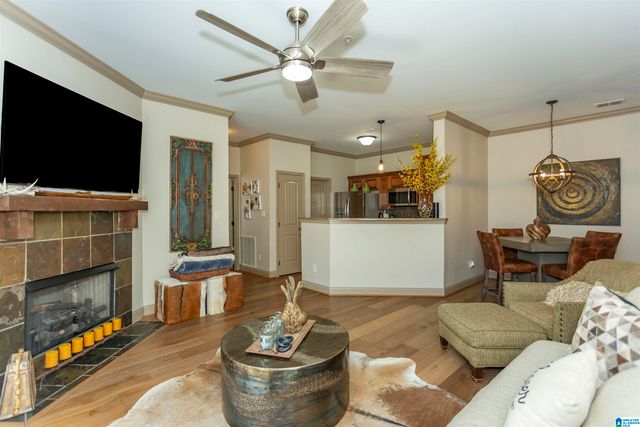 504 Riverhaven Pl Unit 504, Hoover, AL 35244