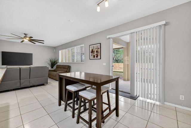 5806 NW Breezy Brook Court, Port St. Lucie, Port St Lucie, FL 34986