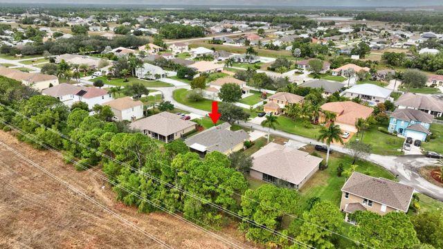 5806 NW Breezy Brook Court, Port St. Lucie, Port St Lucie, FL 34986