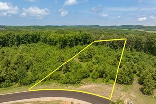 8812 Hemlock Hill Drive, Traverse City, MI 49685