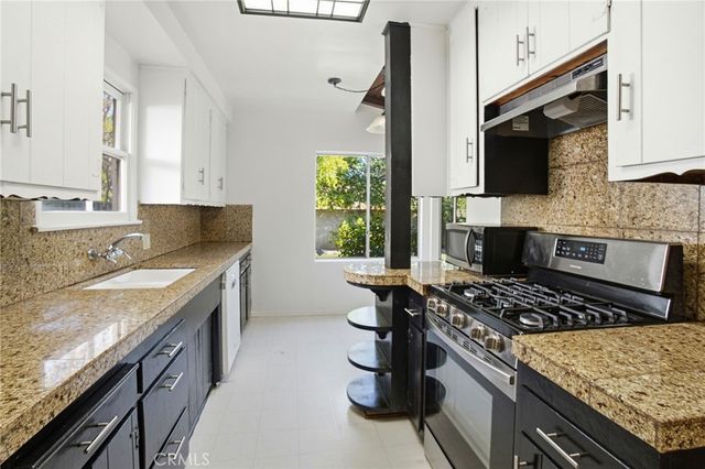 13421 BARBARA ANN ST, North Hollywood, CA 91605