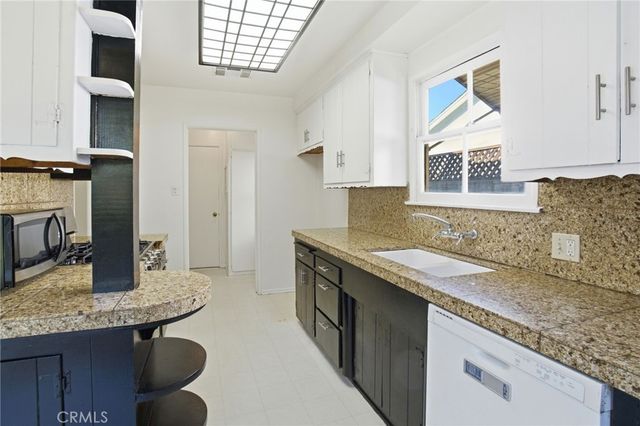 13421 BARBARA ANN ST, North Hollywood, CA 91605