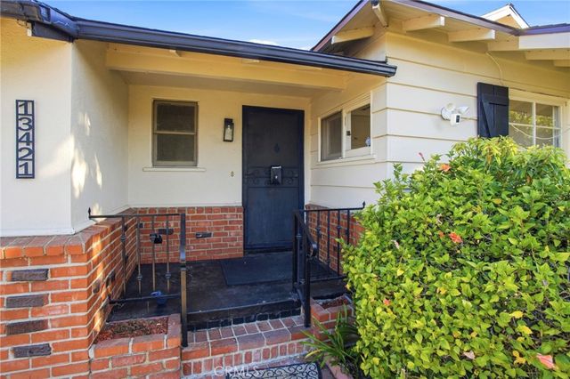 13421 BARBARA ANN ST, North Hollywood, CA 91605