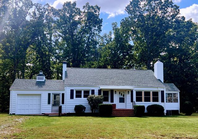 198 Woodbridge Lane, Spout Spring, VA 24593