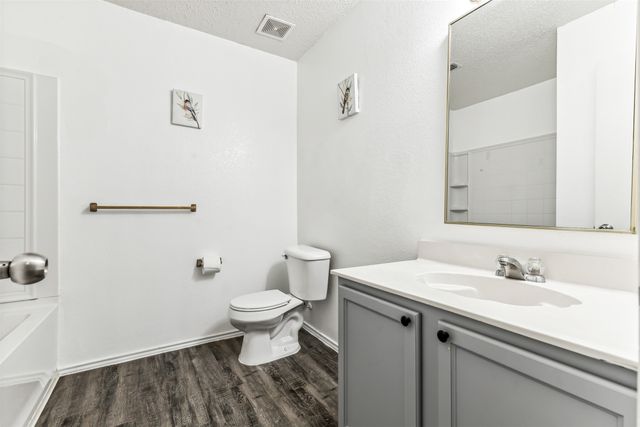 3516 Quannah Drive, Grand Prairie, TX 75052