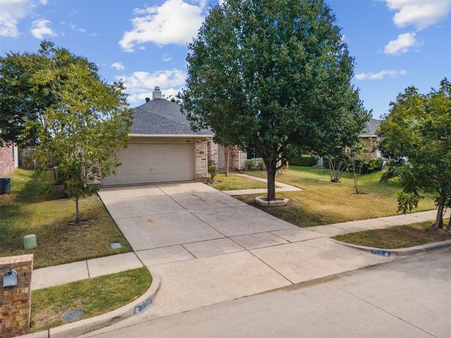 3516 Quannah Drive, Grand Prairie, TX 75052