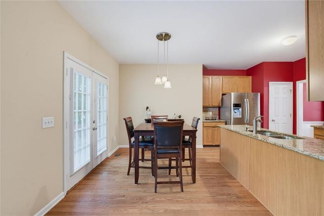 211 Sweetbriar Lane, Canton, GA 30115