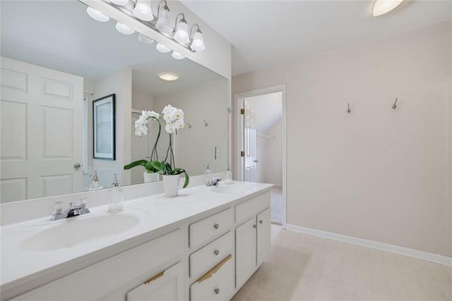 211 Sweetbriar Lane, Canton, GA 30115