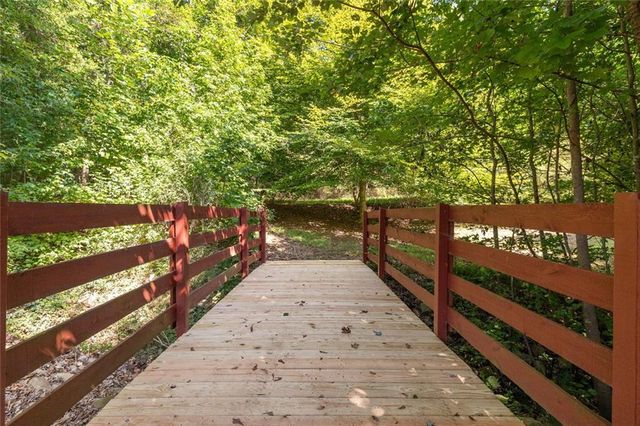 211 Sweetbriar Lane, Canton, GA 30115