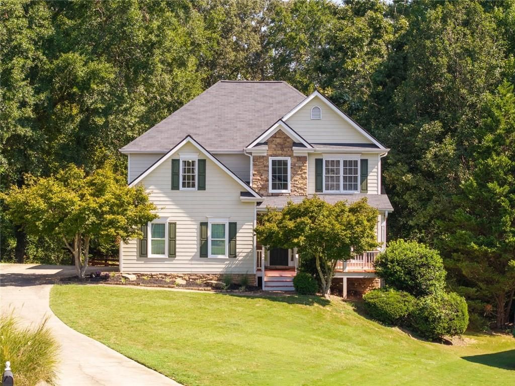 211 Sweetbriar Lane, Canton, GA 30115