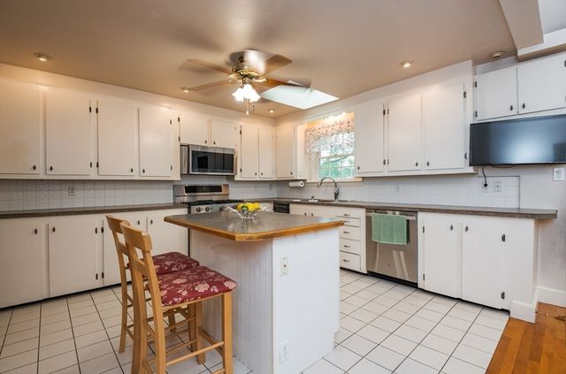 4 Herrick Street Extension, Beverly, MA 01915
